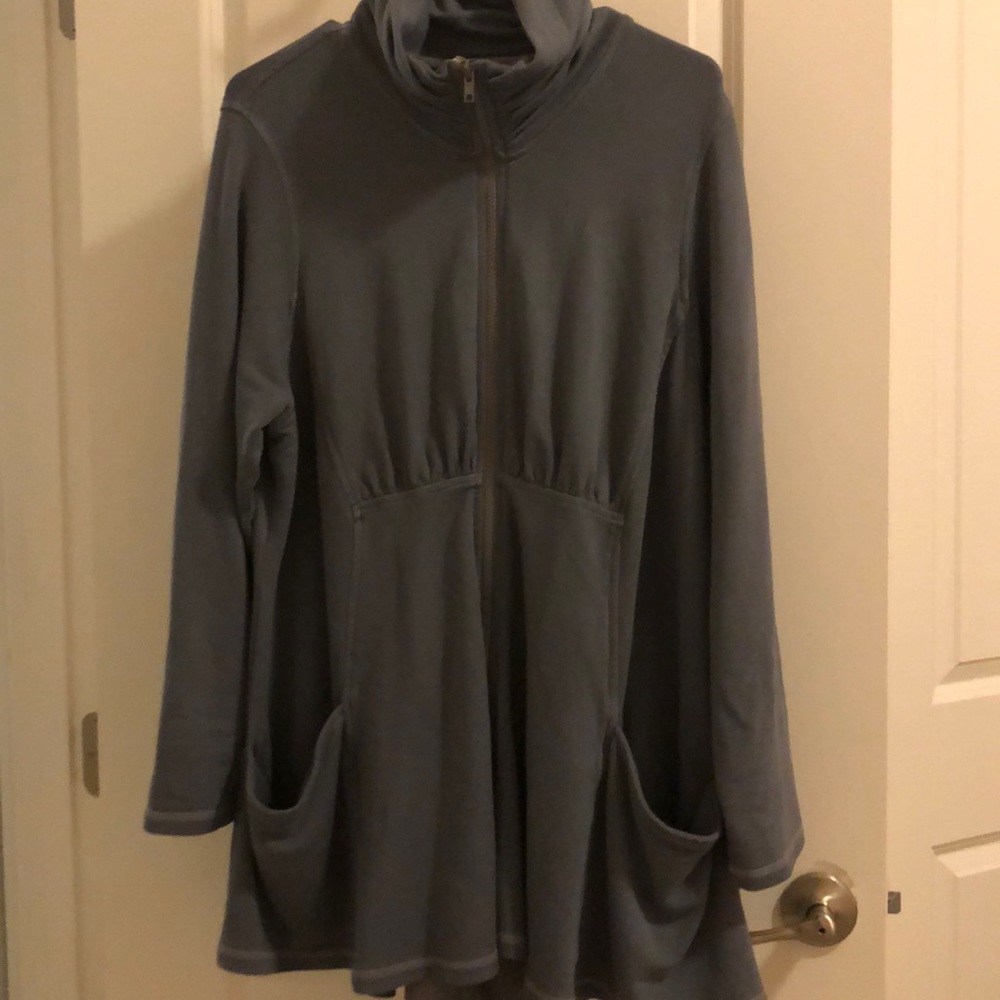 CMC tunic jacket! Adorable. Slate gray. L